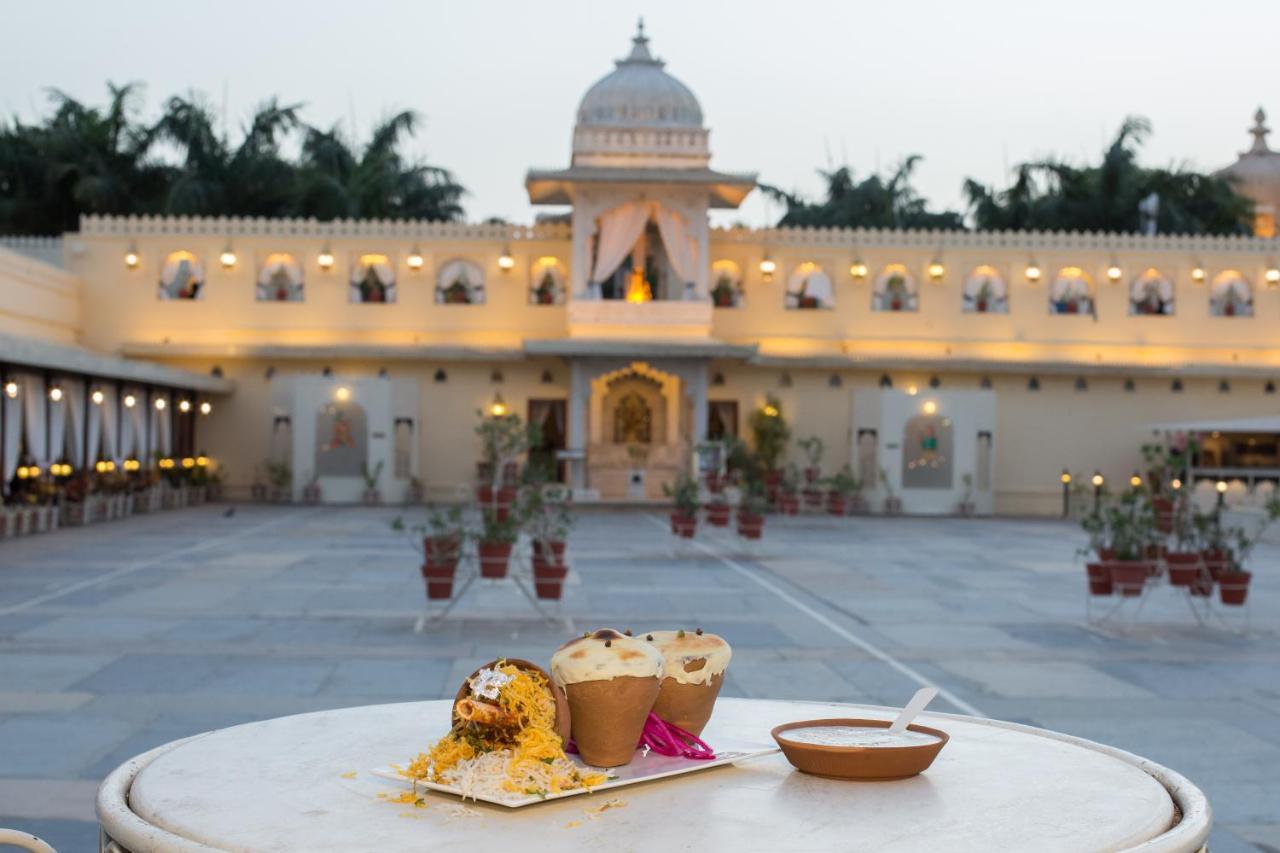 Jagmandir Island Palace - Grand Heritage Udaipur Buitenkant foto