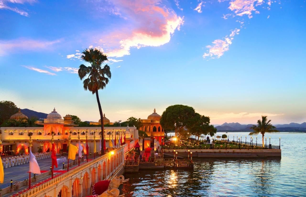 Jagmandir Island Palace - Grand Heritage Udaipur Buitenkant foto